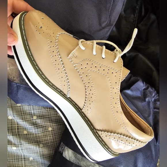 NWT platform lace up wing tip Oxford size 8 - Picture 2 of 5